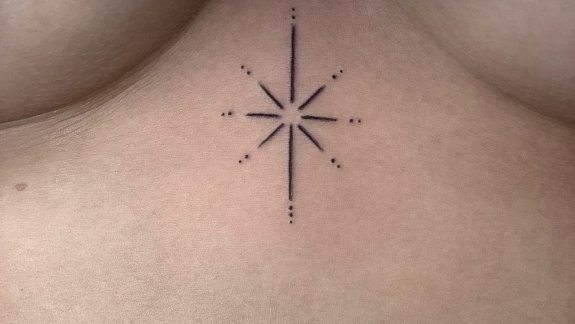 minimalistisk tattoo